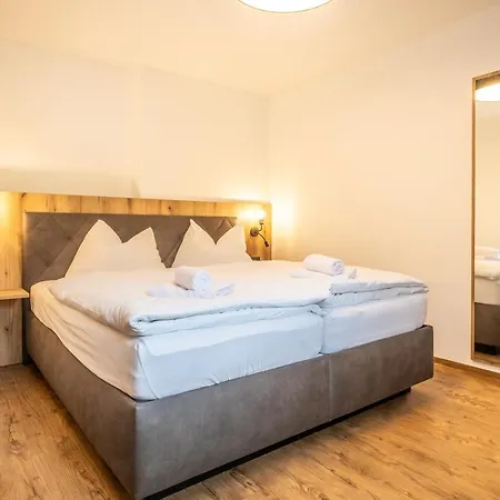 Alpha Apartment